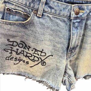 Ed Hardy Swallow Denim Shorts With Born Free Painted Pockets. New With Tags - M